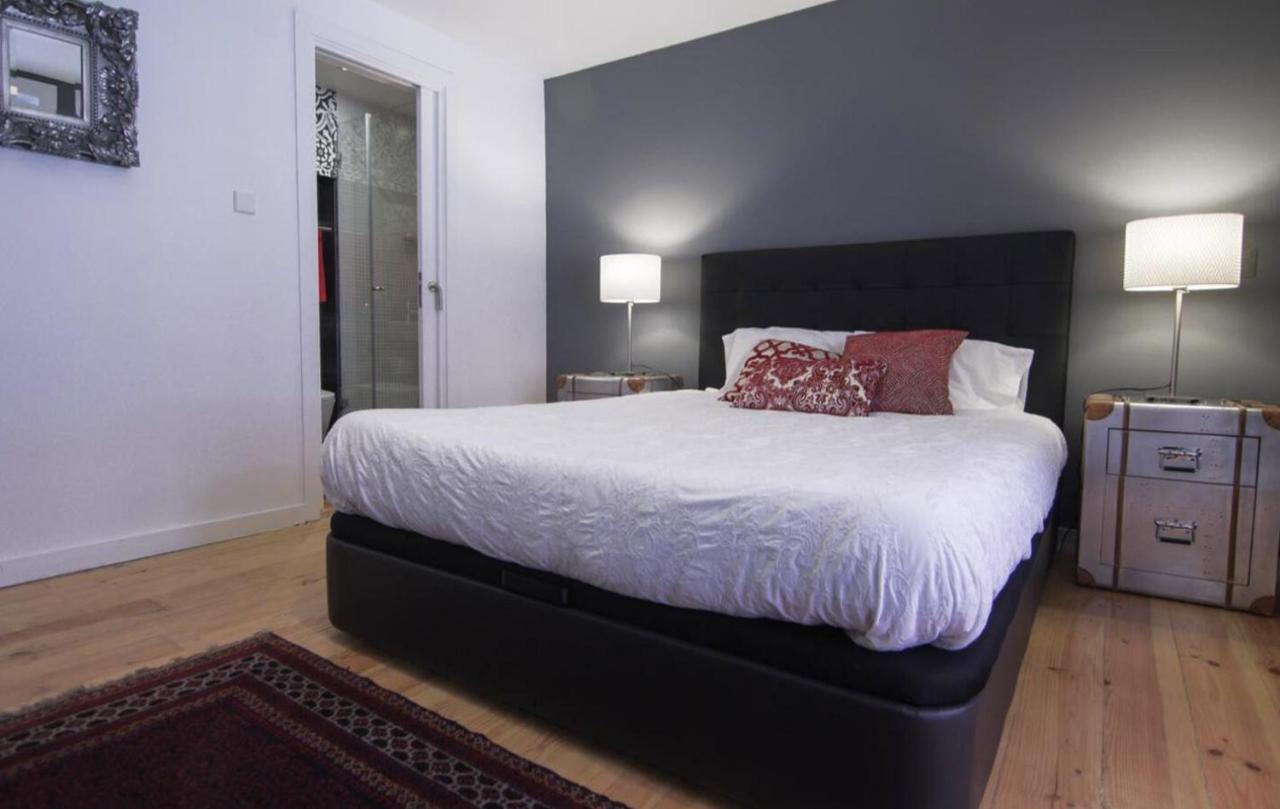 Chiado/Bairro Alto 2 bedroom apartment Lisboa Exterior foto